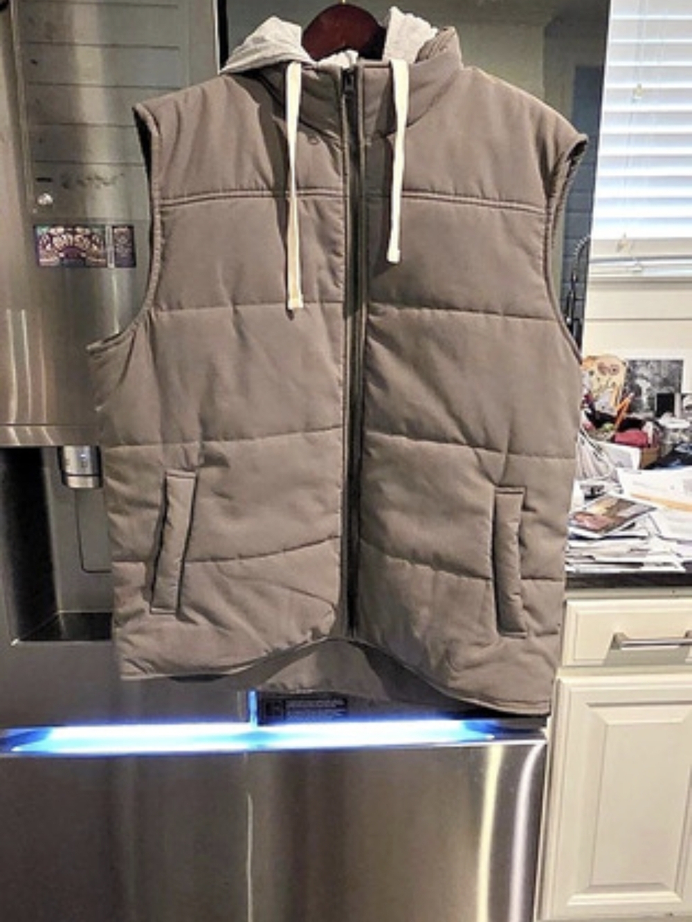 George Hooded Puffer Vest Gray XL Like New